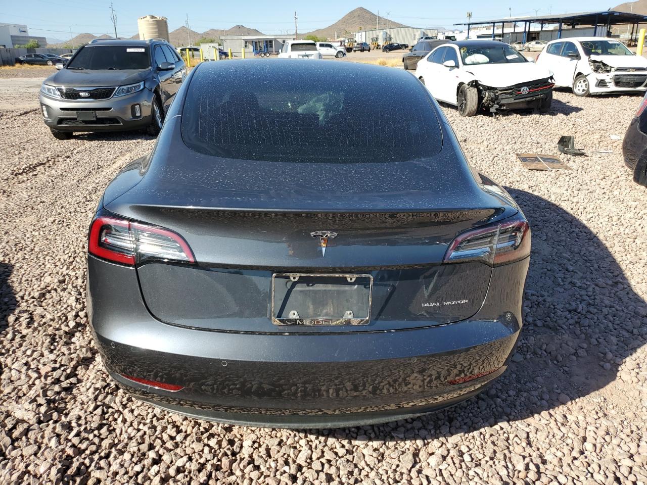 2018 Tesla Model 3 VIN: 5YJ3E1EB2JF113899 Lot: 71957254