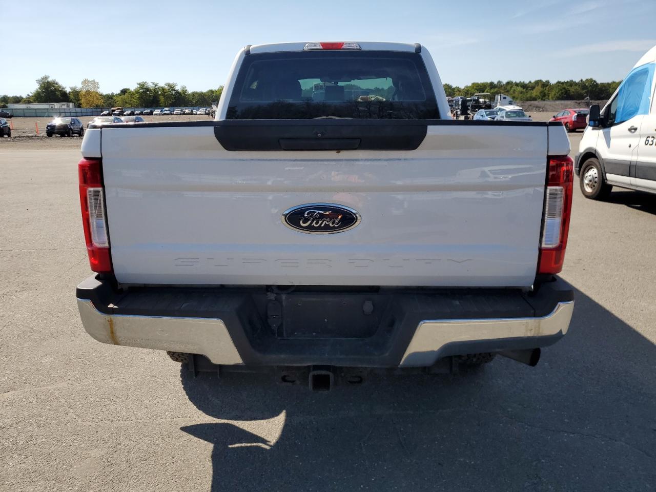 1FT7W2B65JEB62673 2018 Ford F250 Super Duty