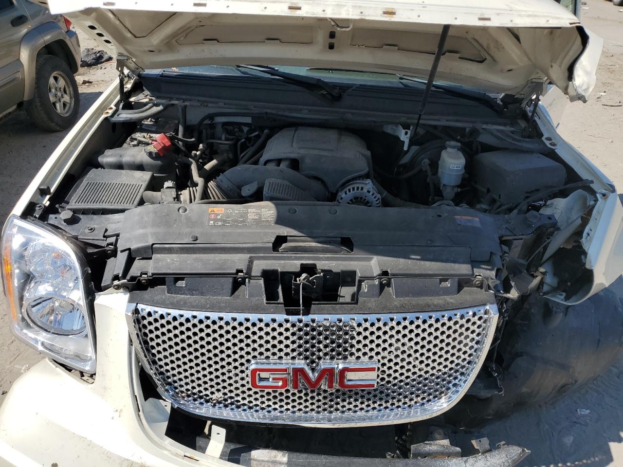 1GKS2EEF1CR171275 2012 GMC Yukon Denali