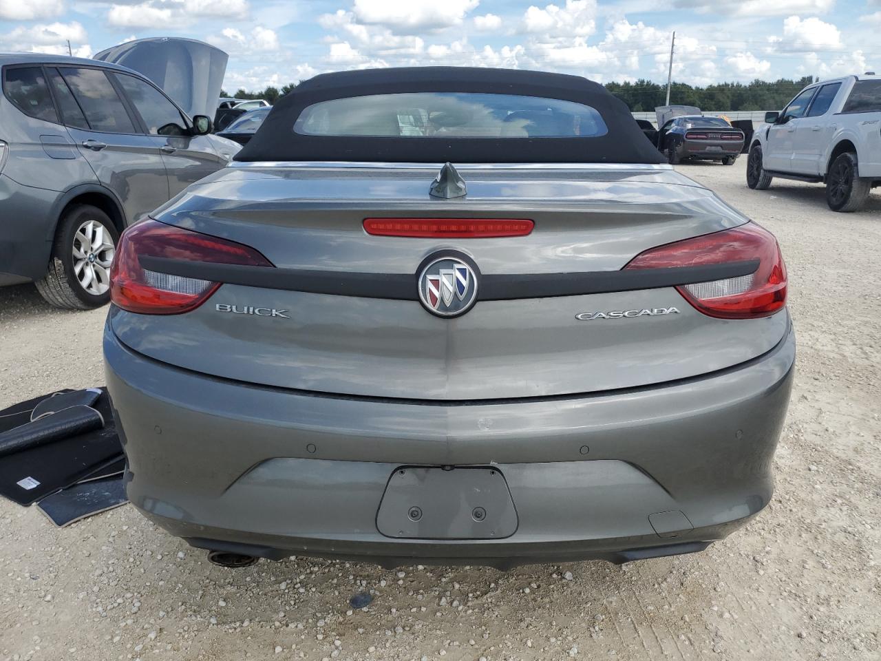 2018 Buick Cascada Premium VIN: W04WH3N56JG086913 Lot: 73705314