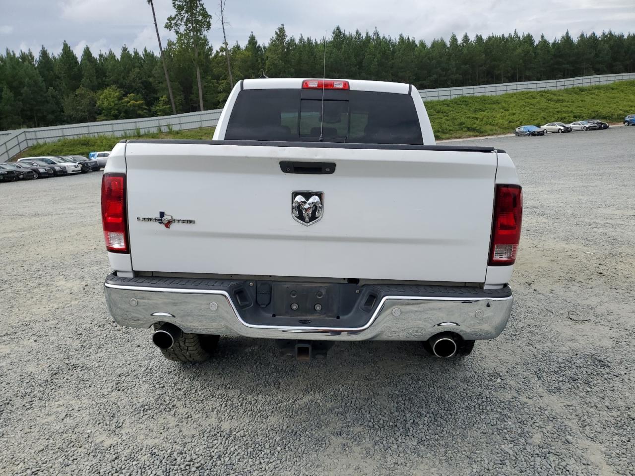 1C6RR6LT5FS570523 2015 Ram 1500 Slt