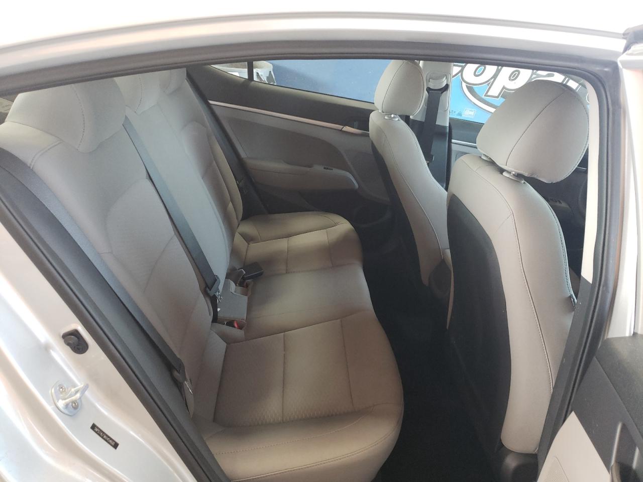 5NPD74LF9KH454600 2019 Hyundai Elantra Se