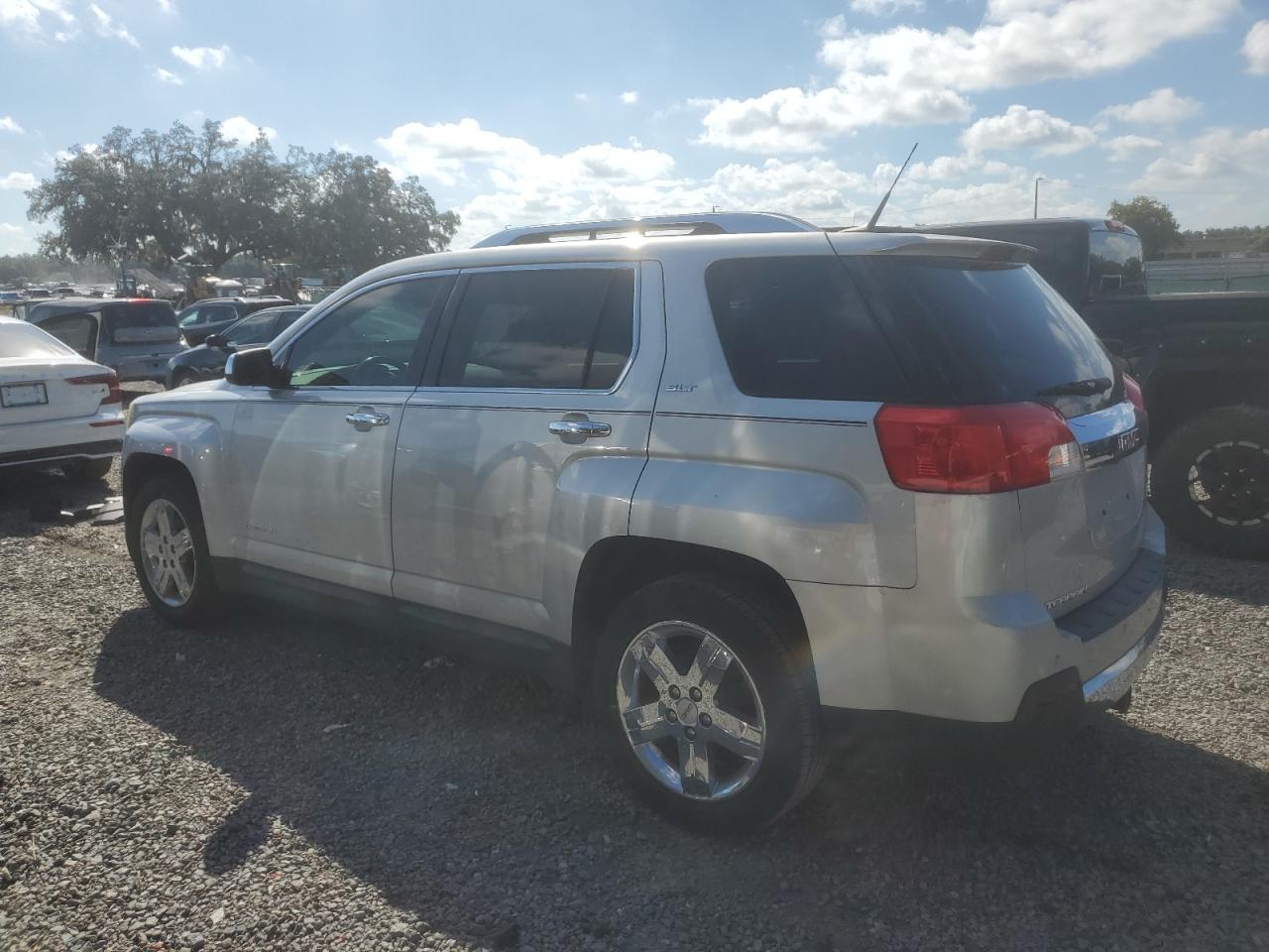 2012 GMC Terrain - Image 2