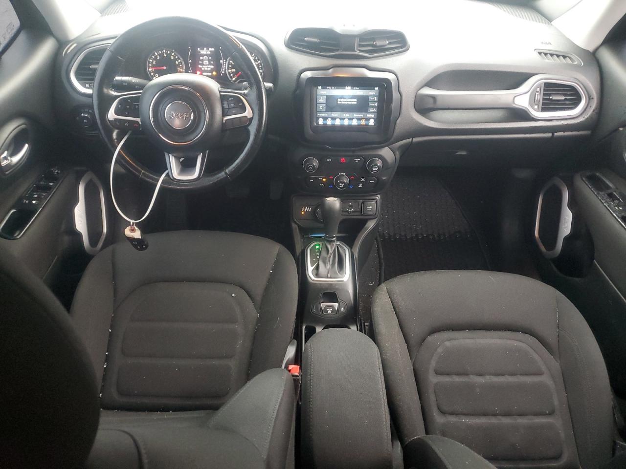 ZACCJBBB0JPJ38375 2018 Jeep Renegade Latitude