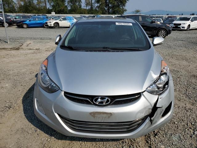  HYUNDAI ELANTRA 2013 Srebrny