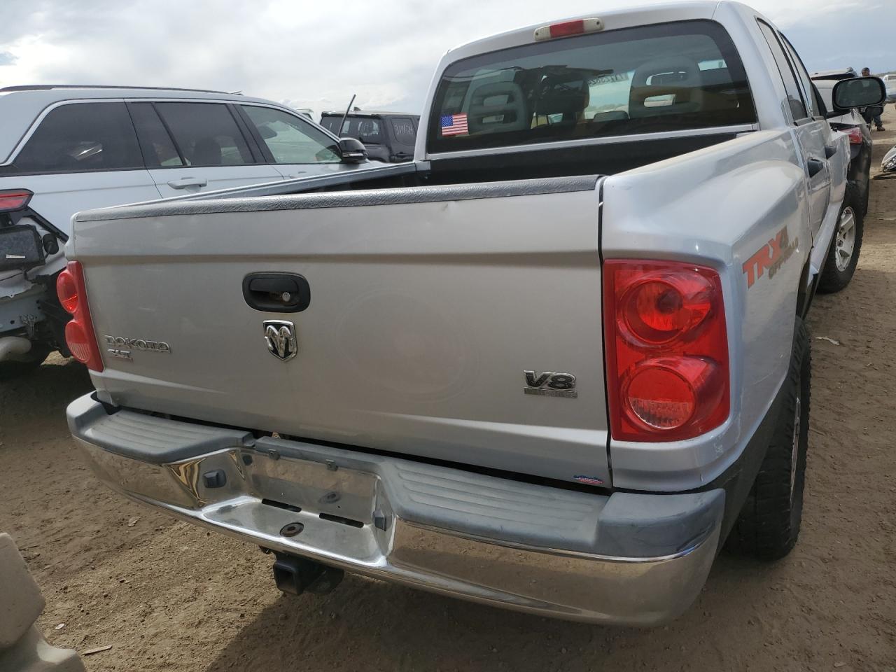 2006 Dodge Dakota Quad Slt VIN: 1D7HW48J66S515805 Lot: 71723824