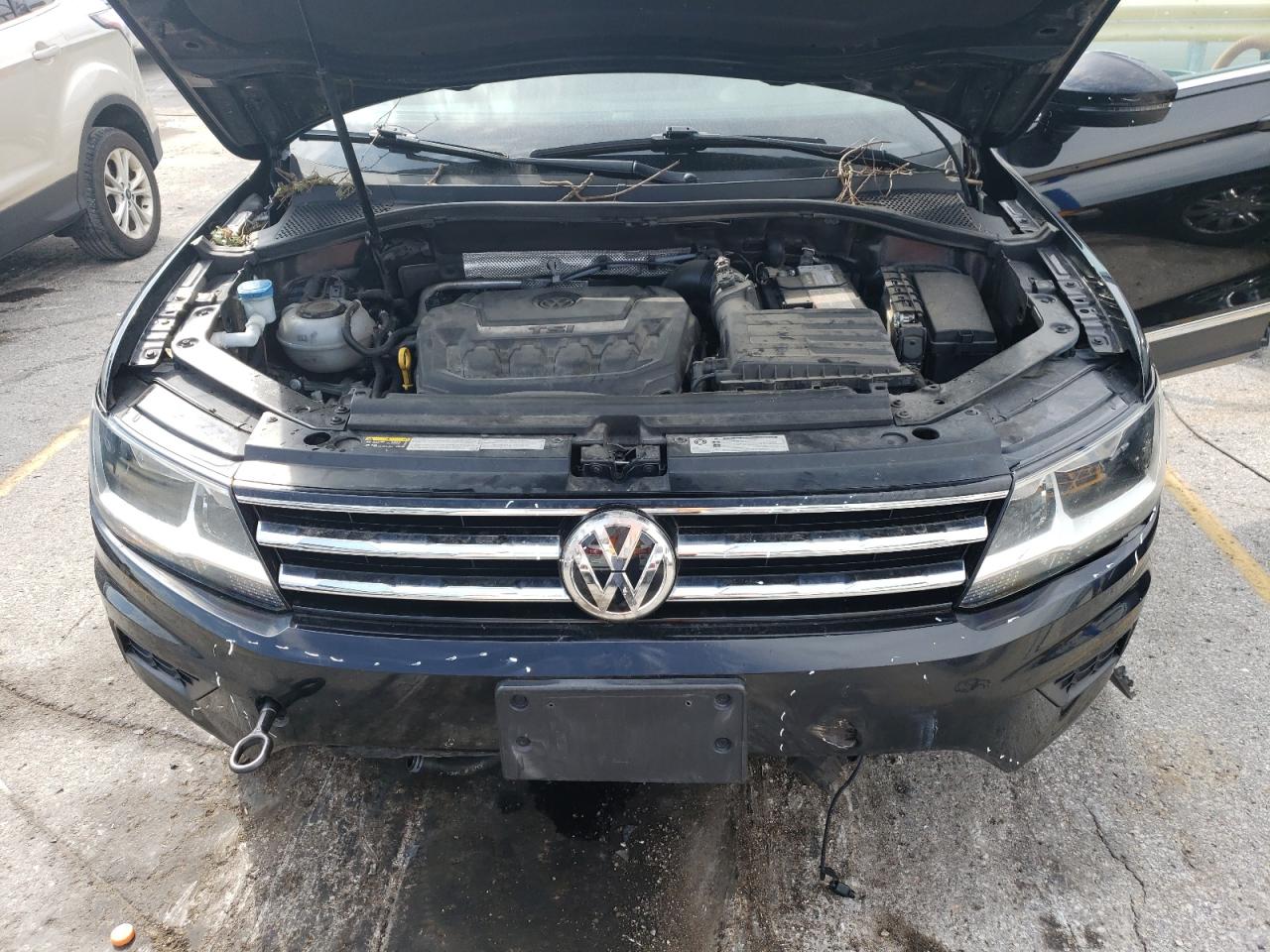 2018 Volkswagen Tiguan Se VIN: 3VV2B7AX6JM121235 Lot: 71652464