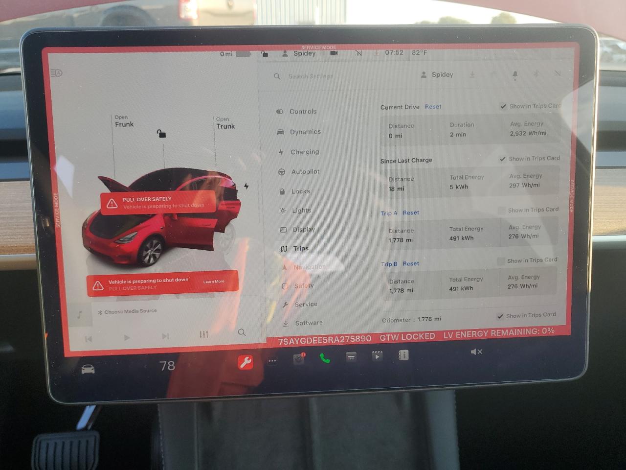 7SAYGDEE5RA275890 2024 Tesla Model Y