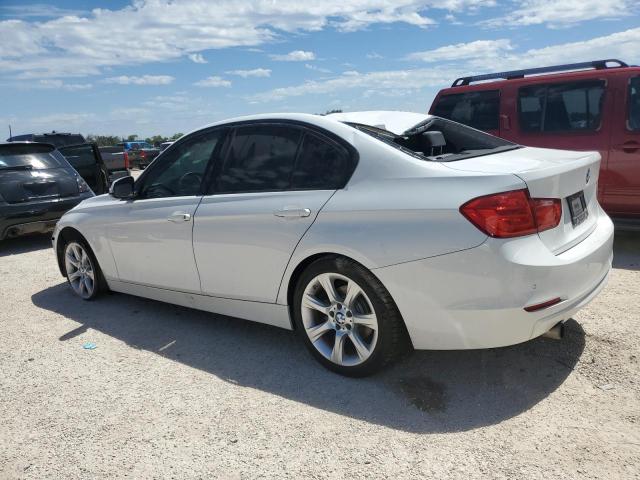  BMW 3 SERIES 2015 Белы