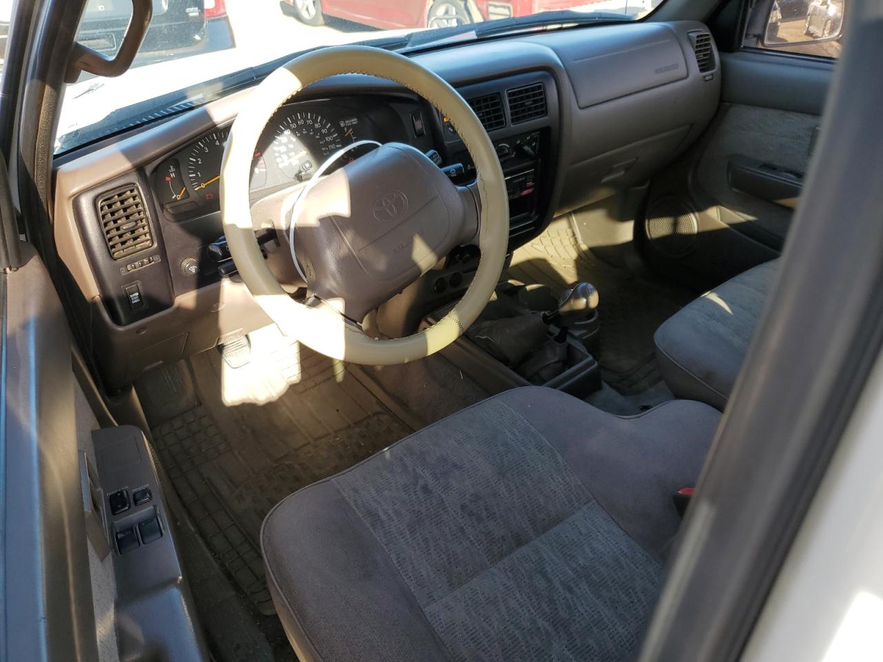 1999 Toyota Tacoma Xtracab VIN: 4TAWM72N1XZ555864 Lot: 72789294