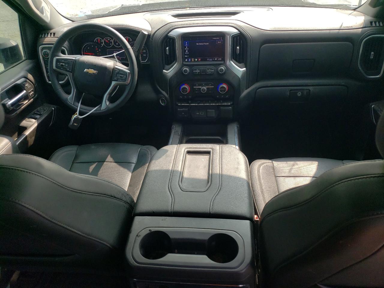 2022 Chevrolet Silverado - Image 8