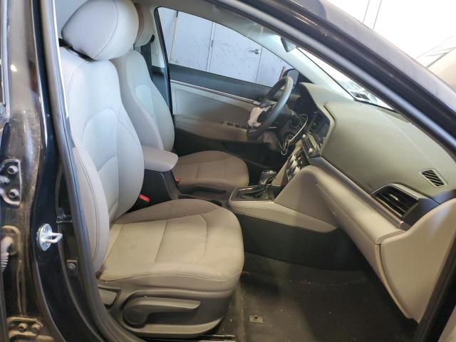  HYUNDAI ELANTRA 2019 Czarny