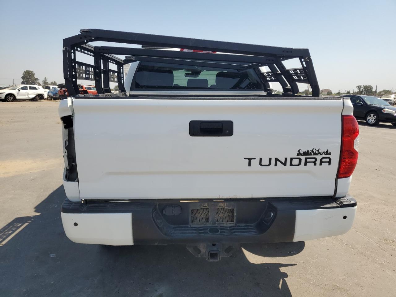 5TFHY5F14JX683919 2018 Toyota Tundra Crewmax Limited