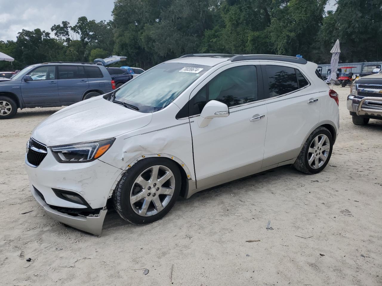 KL4CJDSB0HB042596 2017 BUICK ENCORE - Image 1