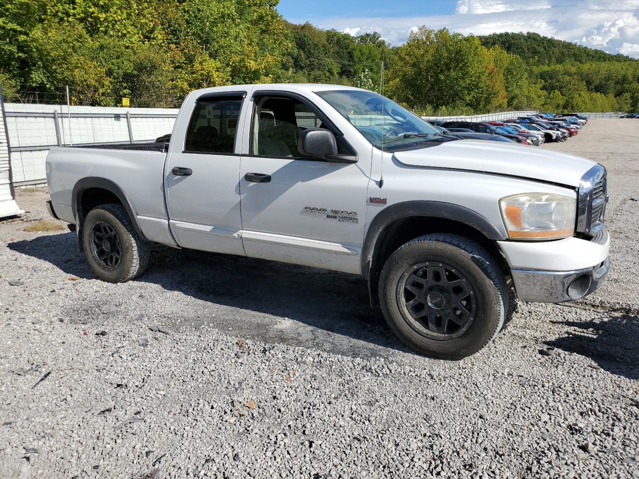 2006 Dodge RAM - Image 4