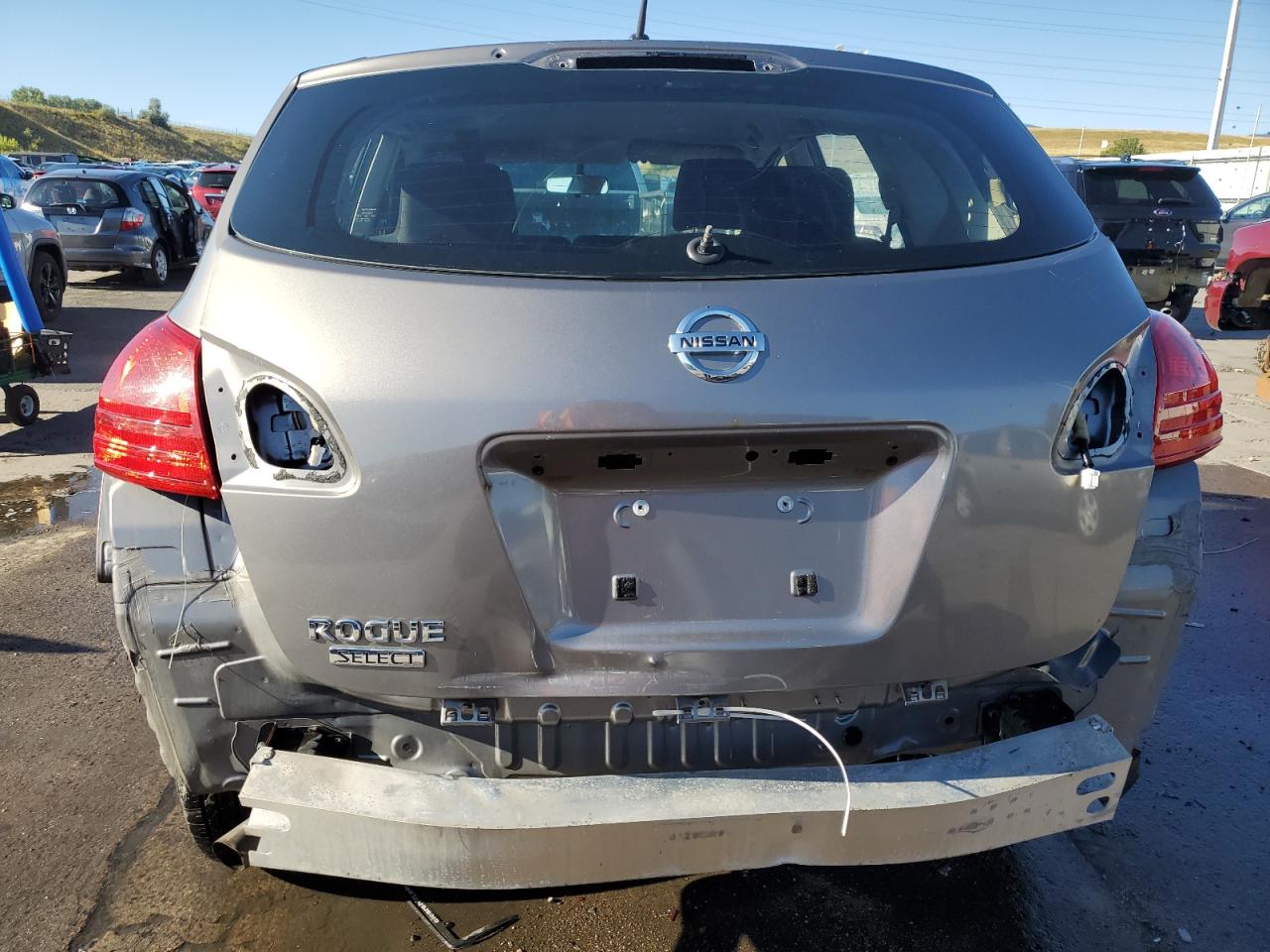 2015 Nissan Rogue Select S VIN: JN8AS5MT8FW165174 Lot: 71601674