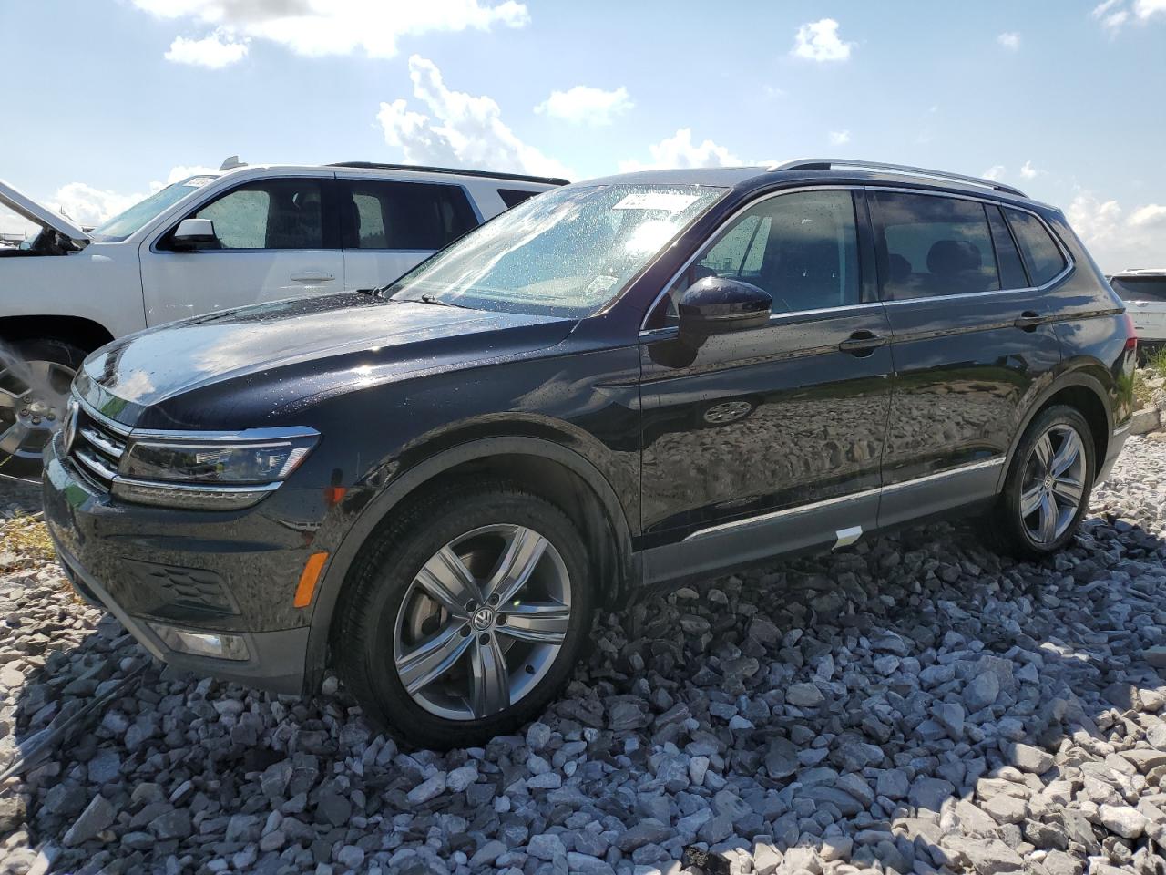 3VV4B7AX9KM023598 2019 VOLKSWAGEN TIGUAN - Image 1