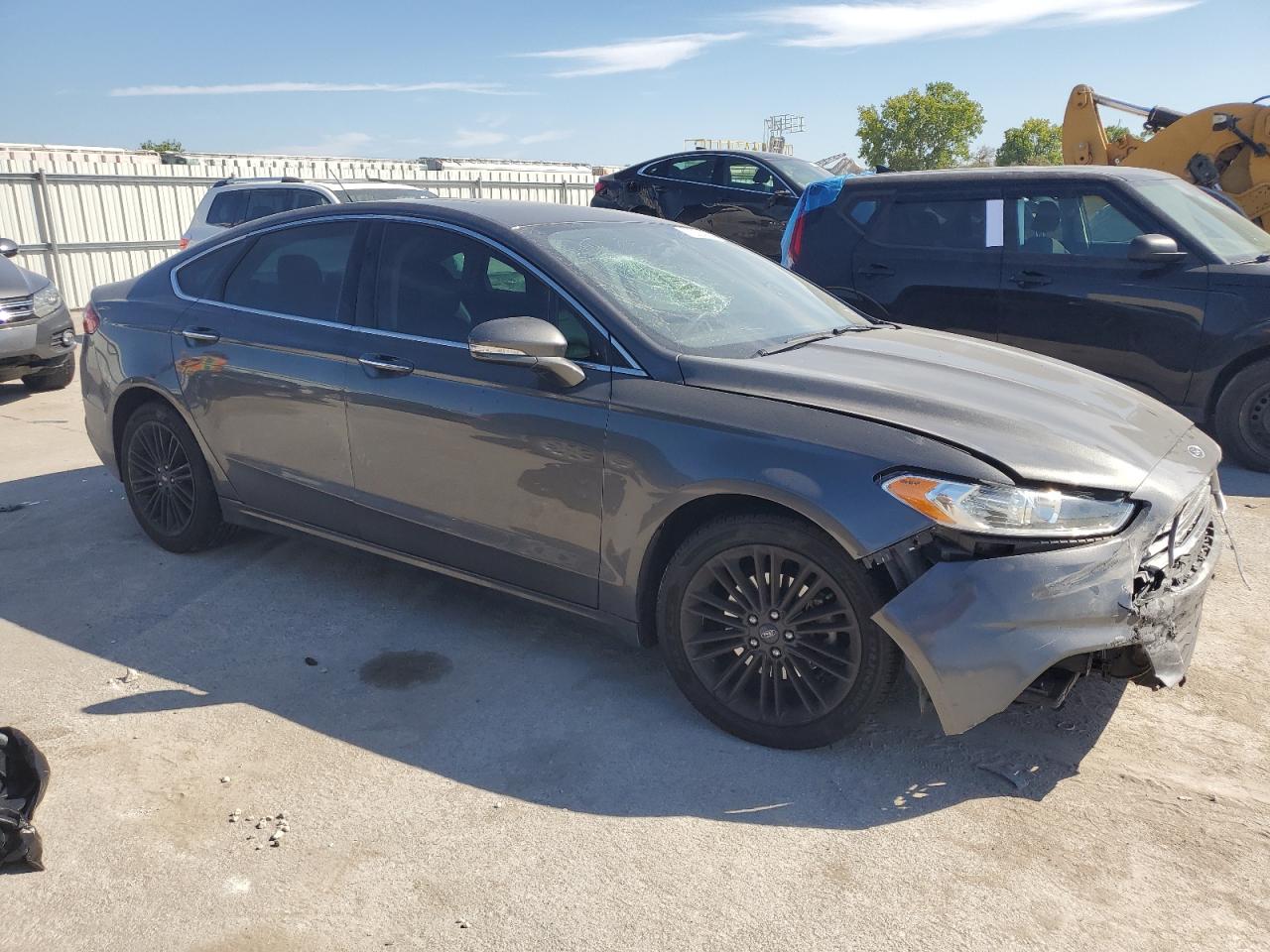 2016 Ford Fusion - Image 4