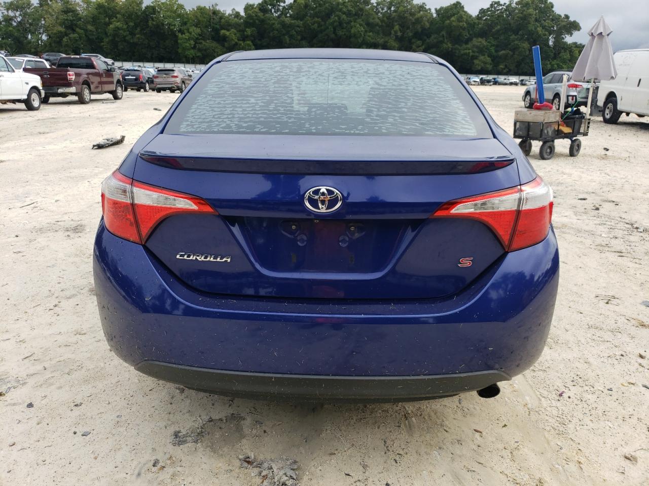 2015 Toyota Corolla L VIN: 2T1BURHE6FC423682 Lot: 71282124