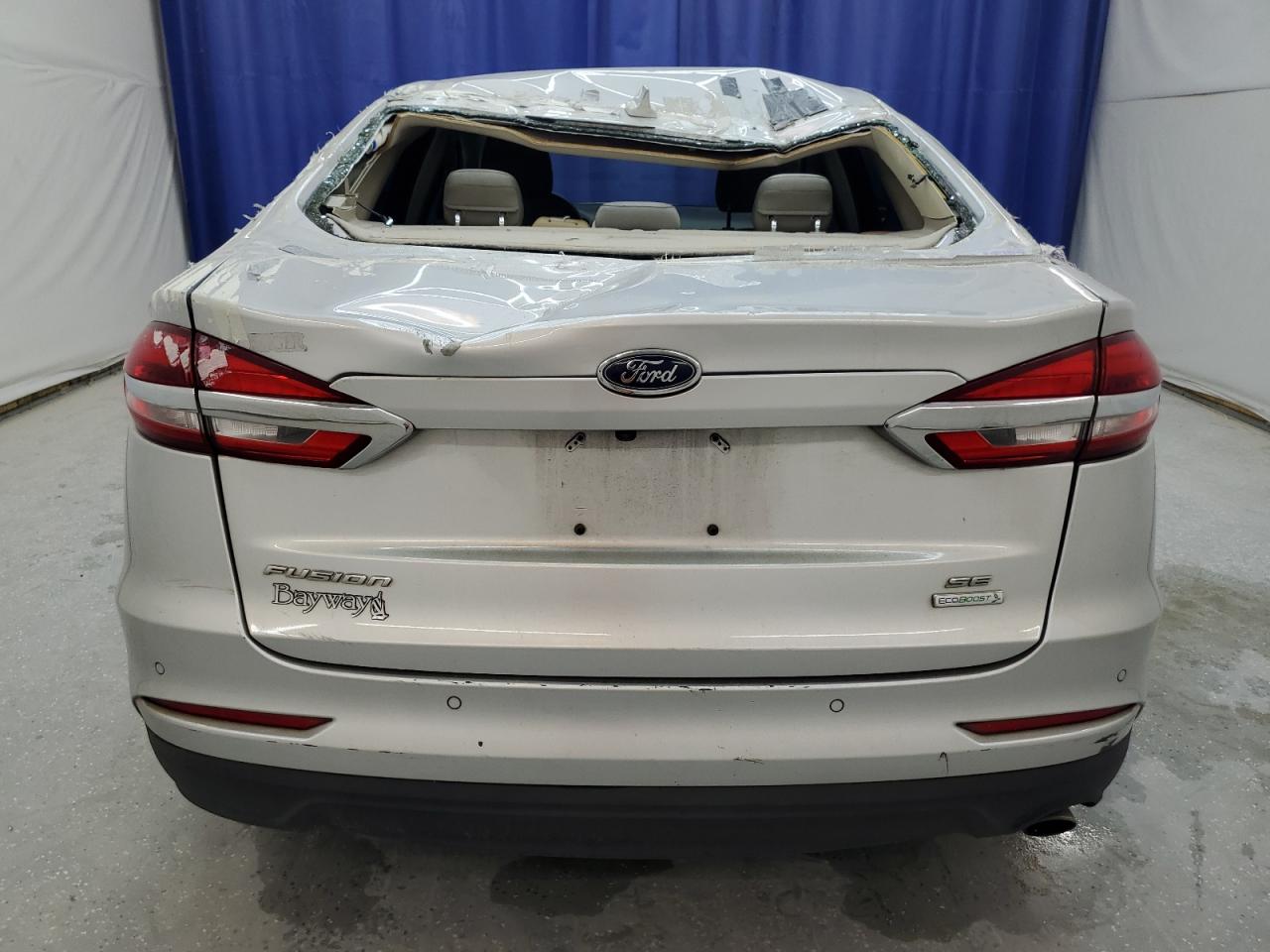 3FA6P0HD9KR145852 2019 Ford Fusion Se