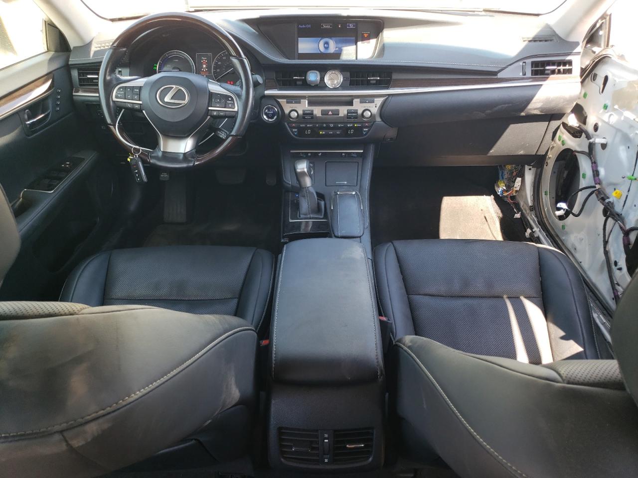 JTHBW1GGXG2122457 2016 Lexus Es 300H