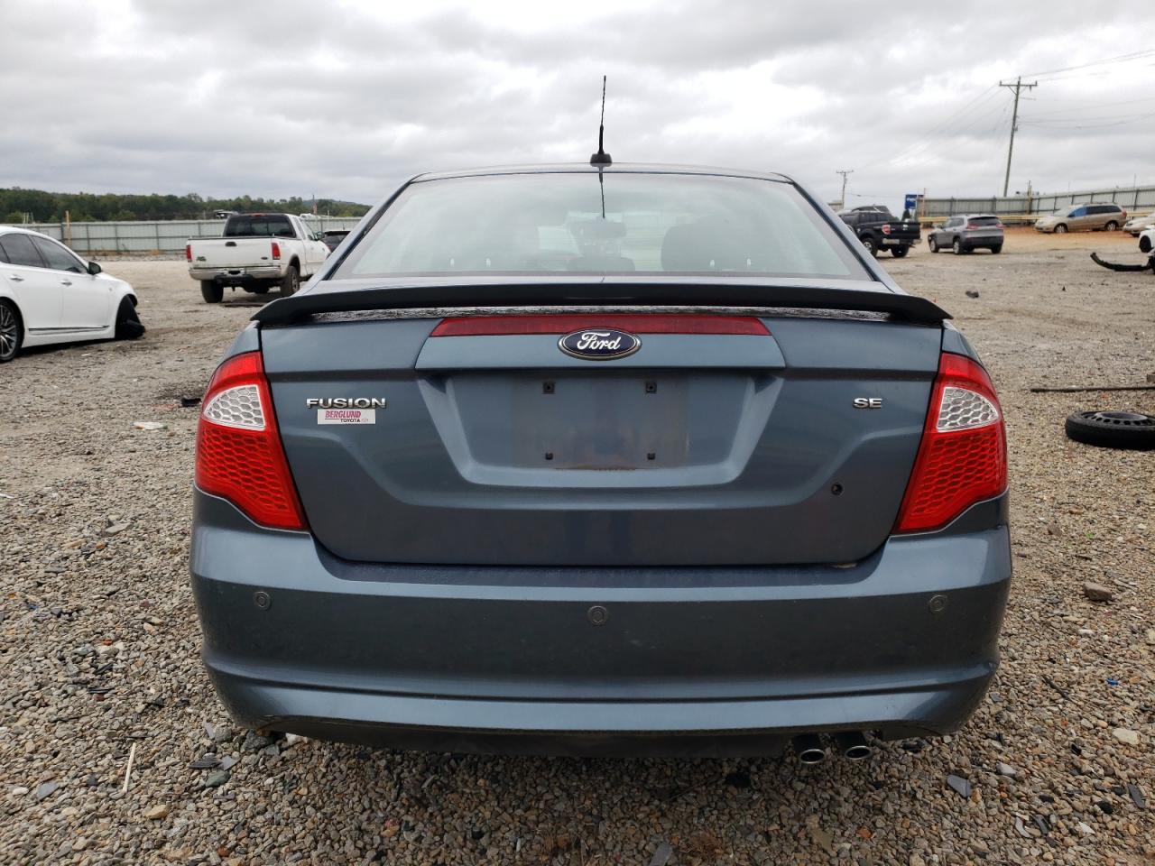 3FAHP0HA0CR388465 2012 Ford Fusion Se