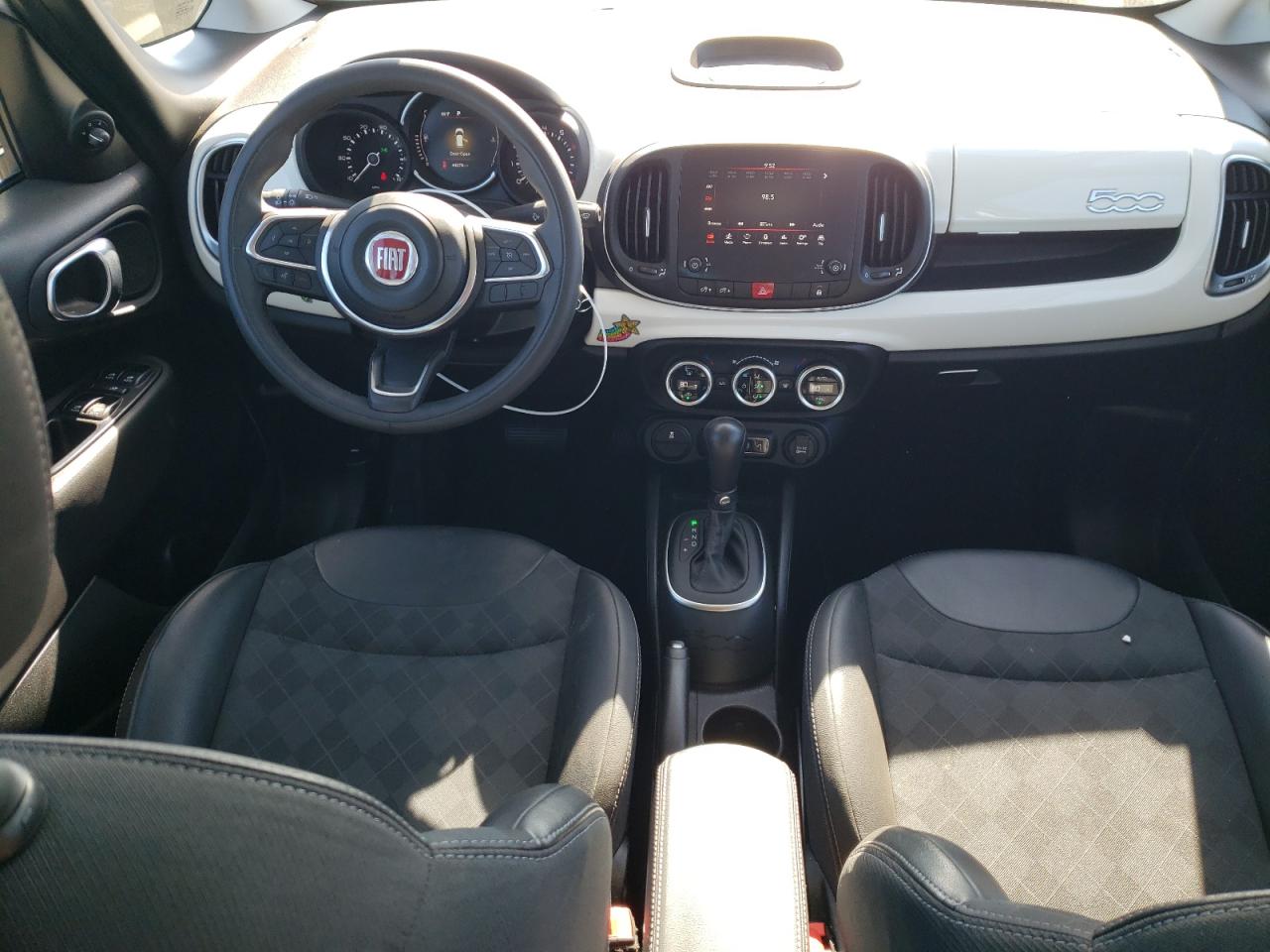 ZFBNFAAH7KZ042391 2019 Fiat 500L Pop