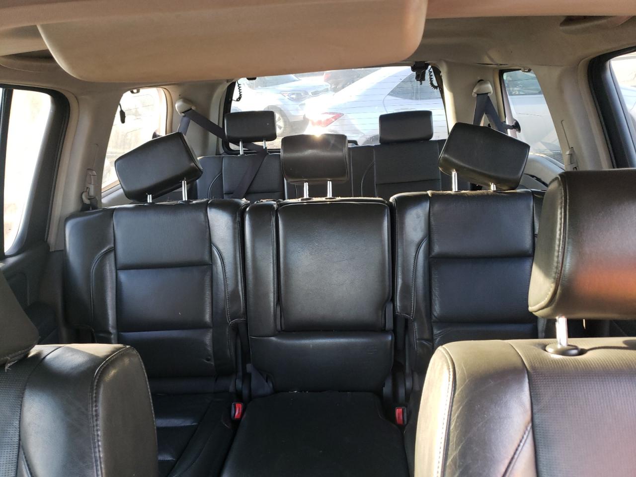 2006 Nissan Armada - Image 10