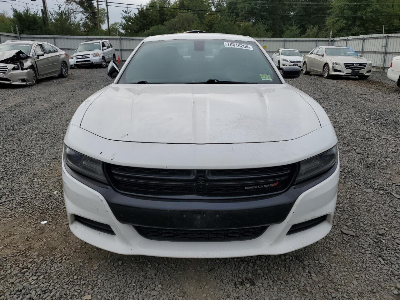 VIN 2C3CDXHG6GH247335 2016 DODGE CHARGER no.5