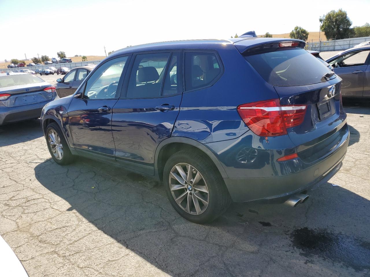 VIN 5UXWX9C51E0D43877 2014 BMW X3 no.2