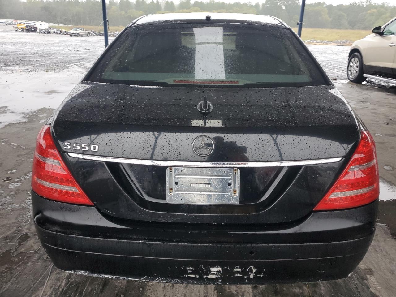 2007 Mercedes-Benz S 550 VIN: WDDNG71X07A017977 Lot: 72606394