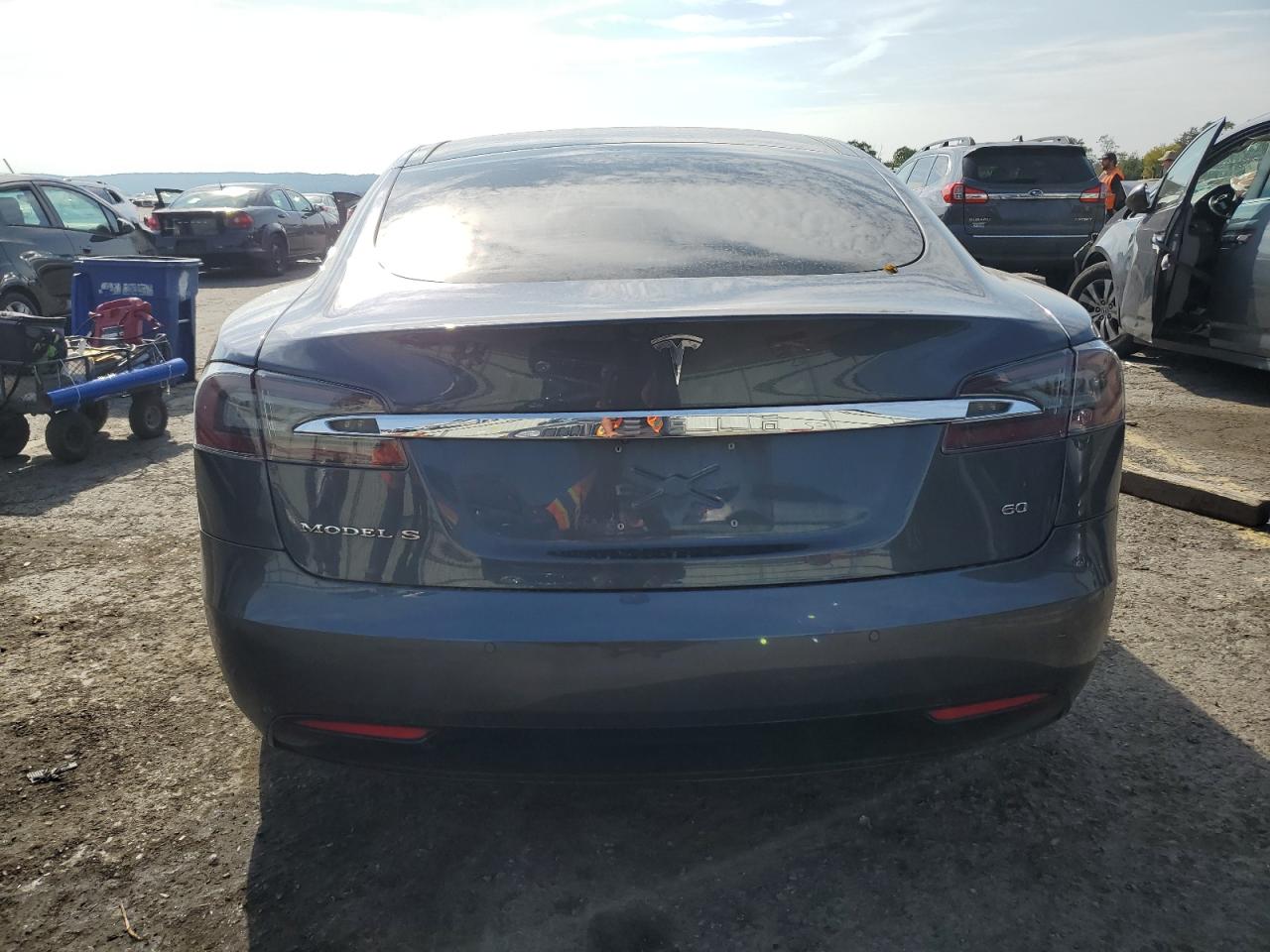 2017 Tesla Model S VIN: 5YJSA1E1XHF197138 Lot: 72023744