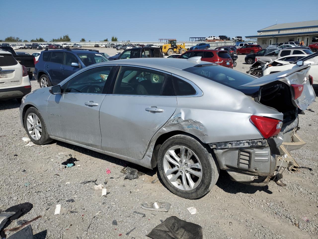 VIN 1G1ZE5ST0HF177646 2017 CHEVROLET MALIBU no.2