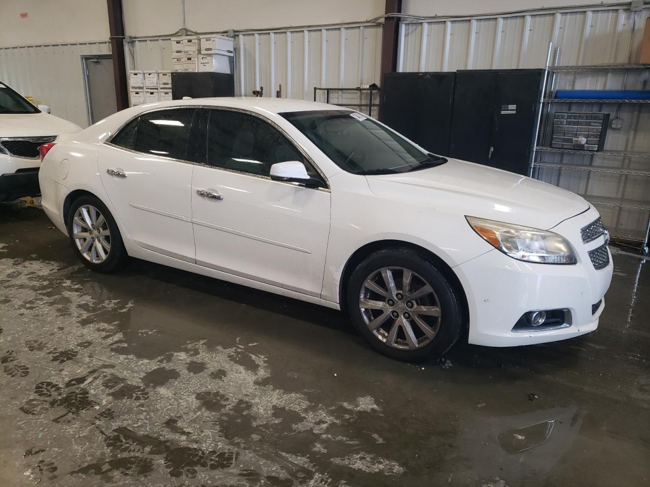 2013 Chevrolet Malibu - Image 4