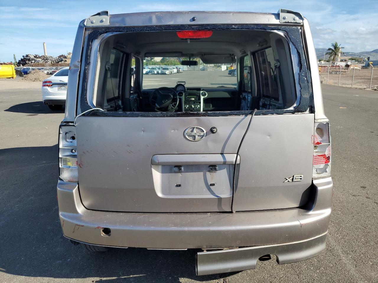 2005 Toyota Scion Xb VIN: JTLKT324550189399 Lot: 71862824