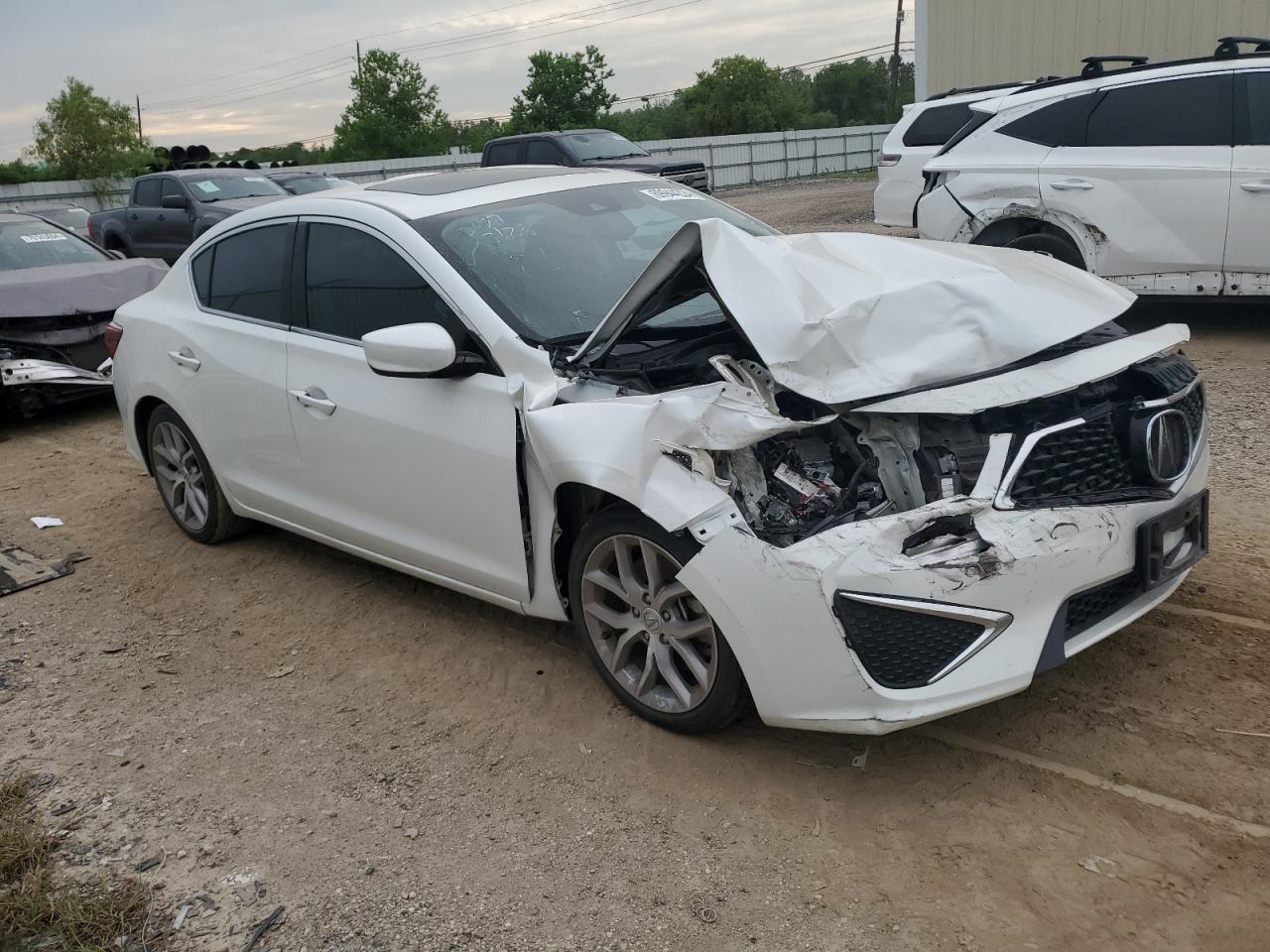 19UDE2F38MA003021 Acura ILX  4