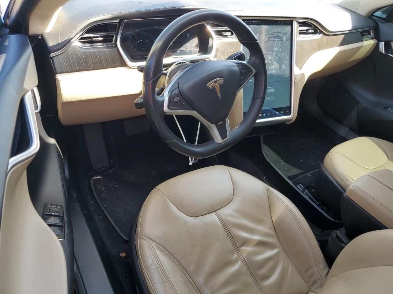 2013 Tesla Model S VIN: 5YJSA1CGXDFP04914 Lot: 71757854