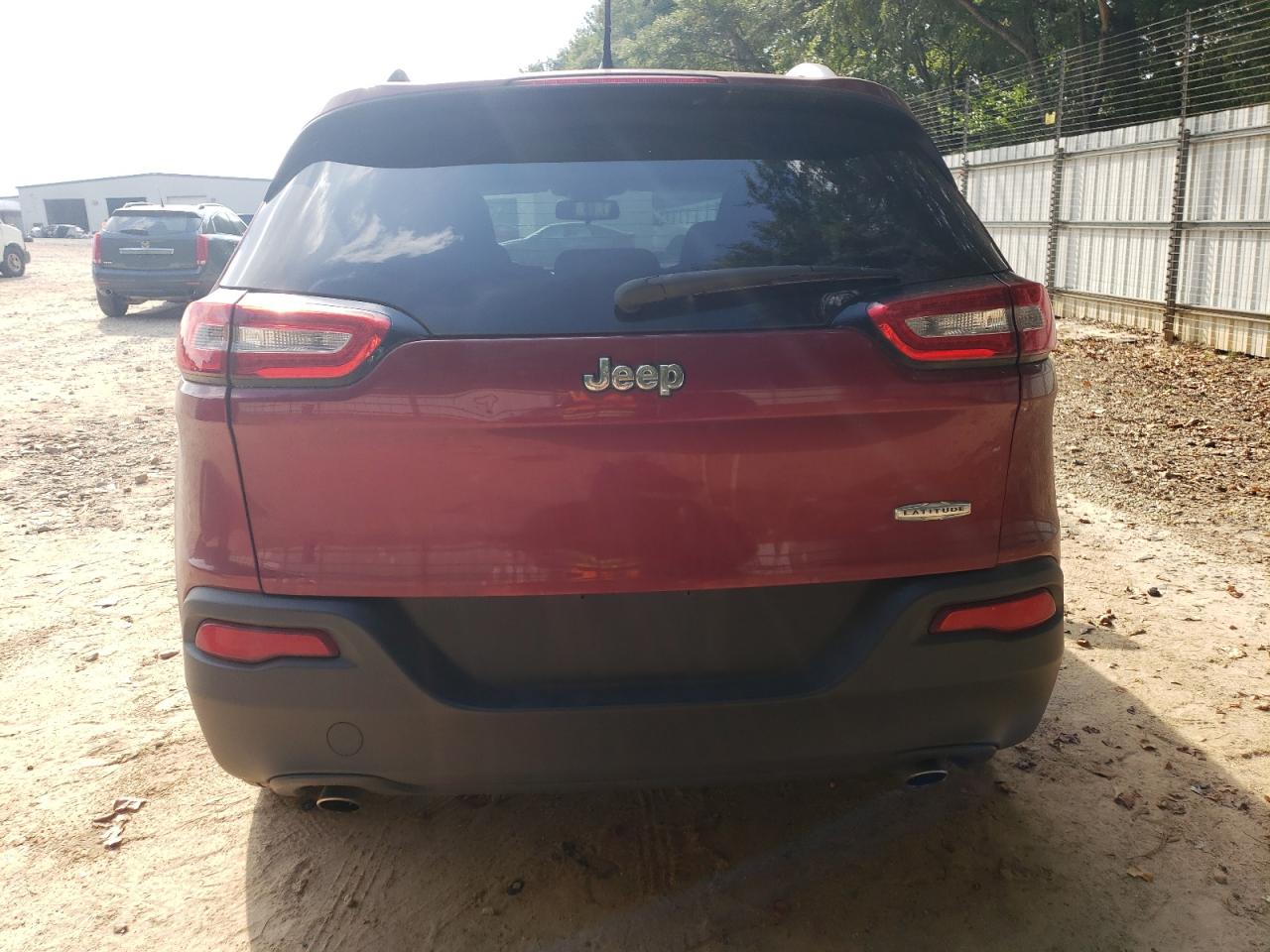 1C4PJLCS5EW117149 2014 Jeep Cherokee Latitude