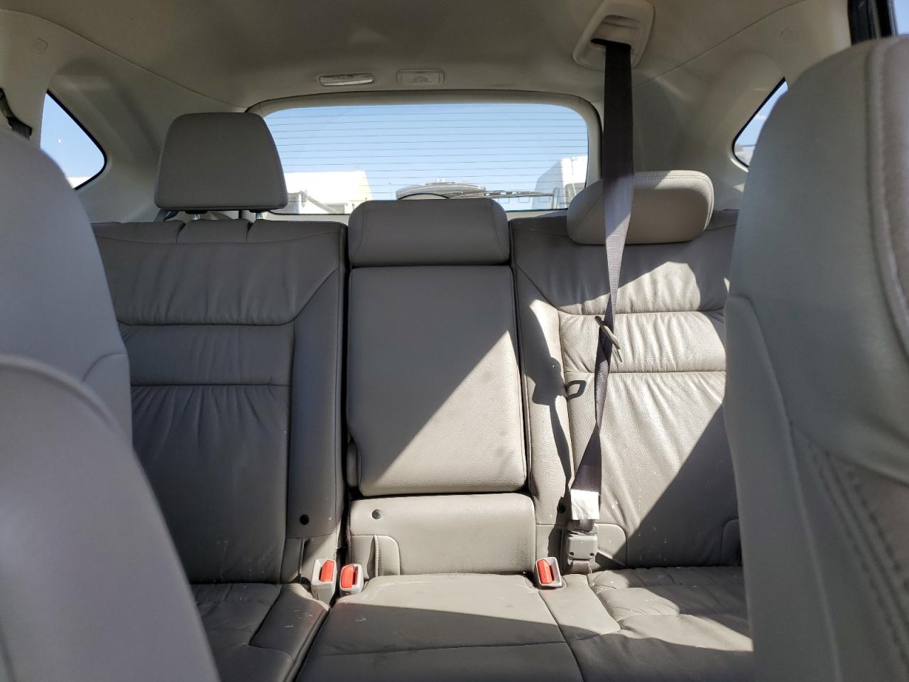2014 Honda CR-V - Image 10