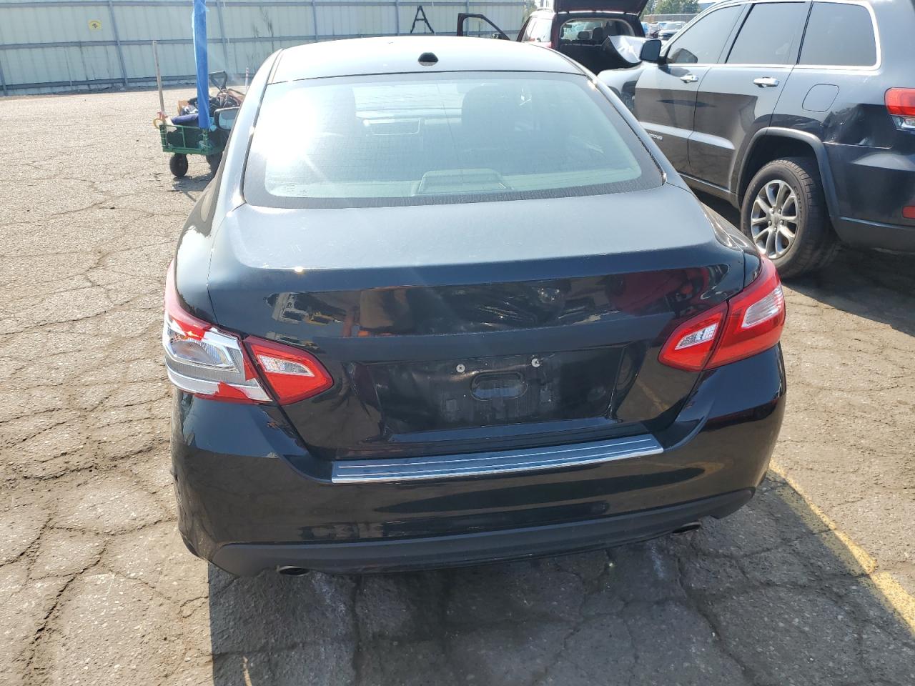 1N4AL3AP5GC154517 2016 Nissan Altima 2.5