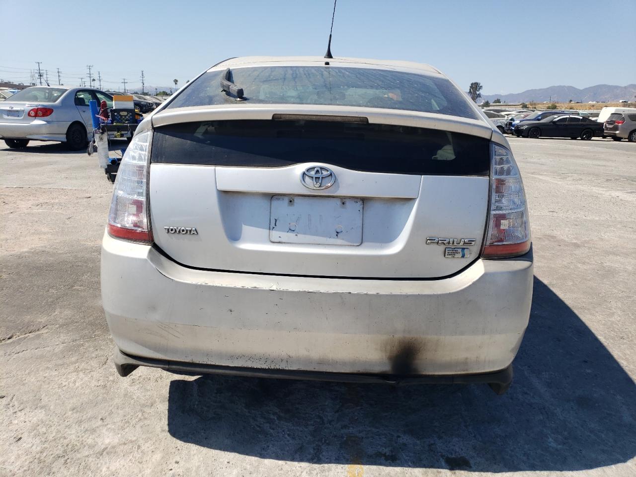 2008 Toyota Prius VIN: JTDKB20UX87810157 Lot: 70273624