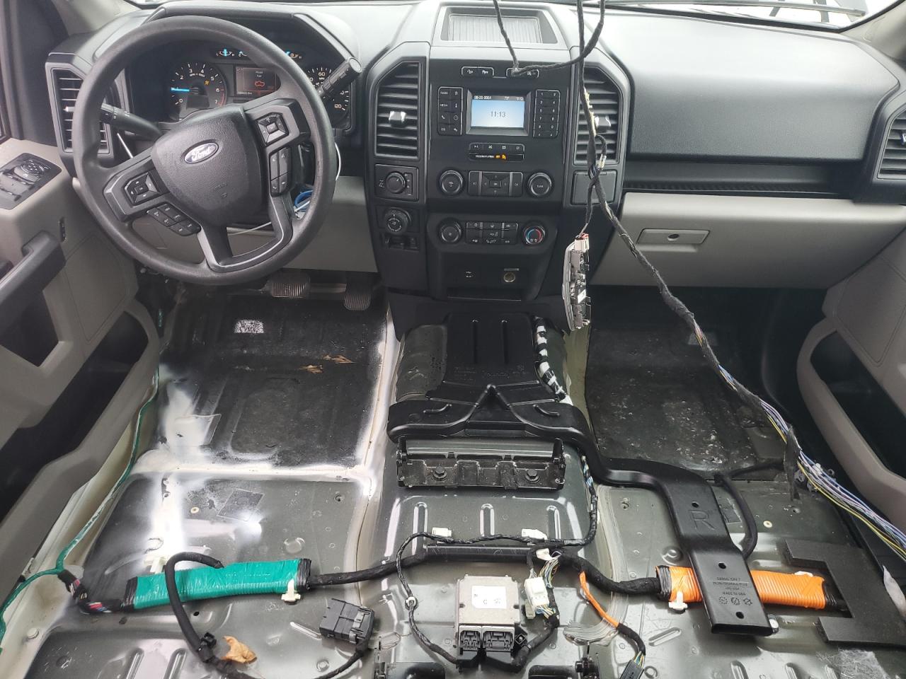 1FTFX1E44KKE45372 2019 Ford F150 Super Cab
