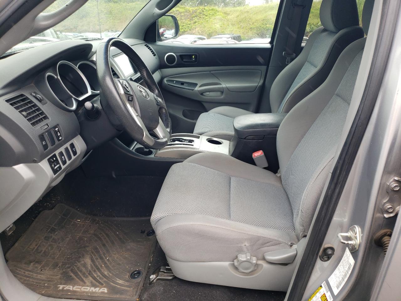 2014 Toyota Tacoma - Image 7