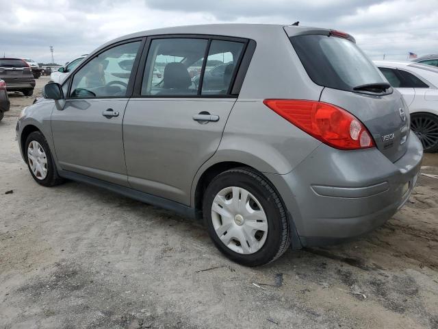  NISSAN VERSA 2012 Сріблястий