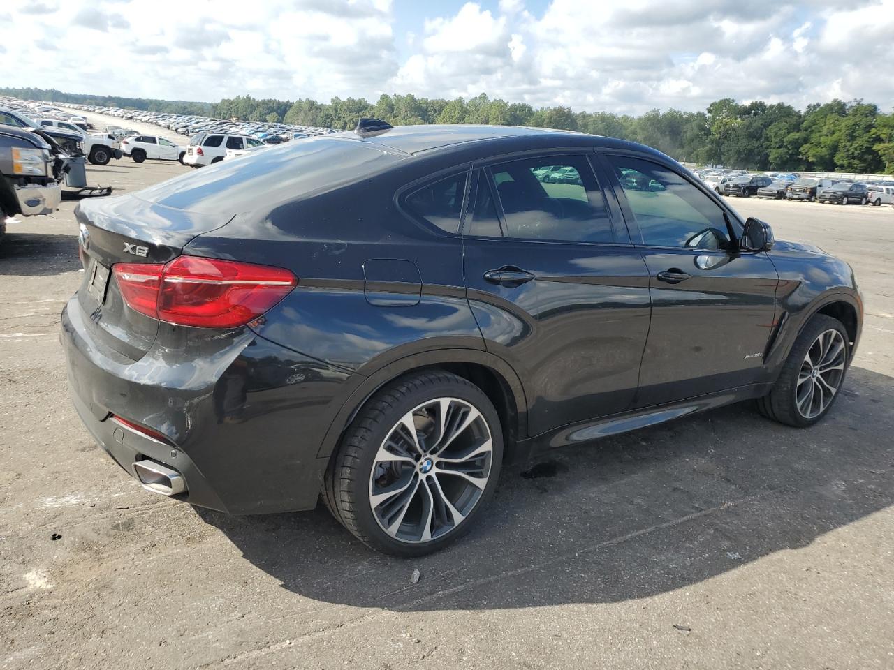 2019 BMW X6 - Image 3