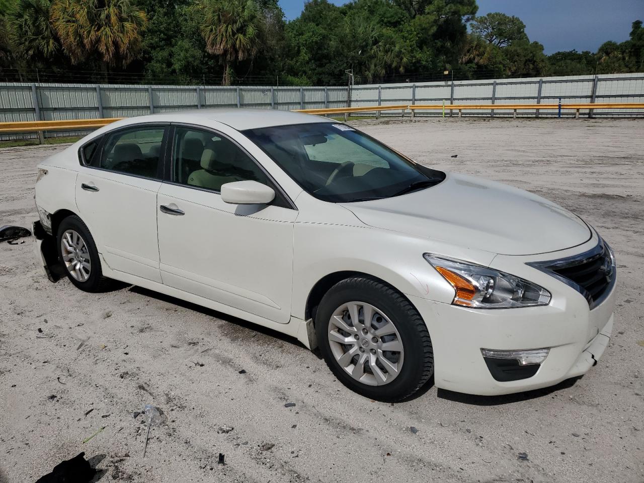 2015 Nissan Altima 2.5 VIN: 1N4AL3APXFN306438 Lot: 71157034