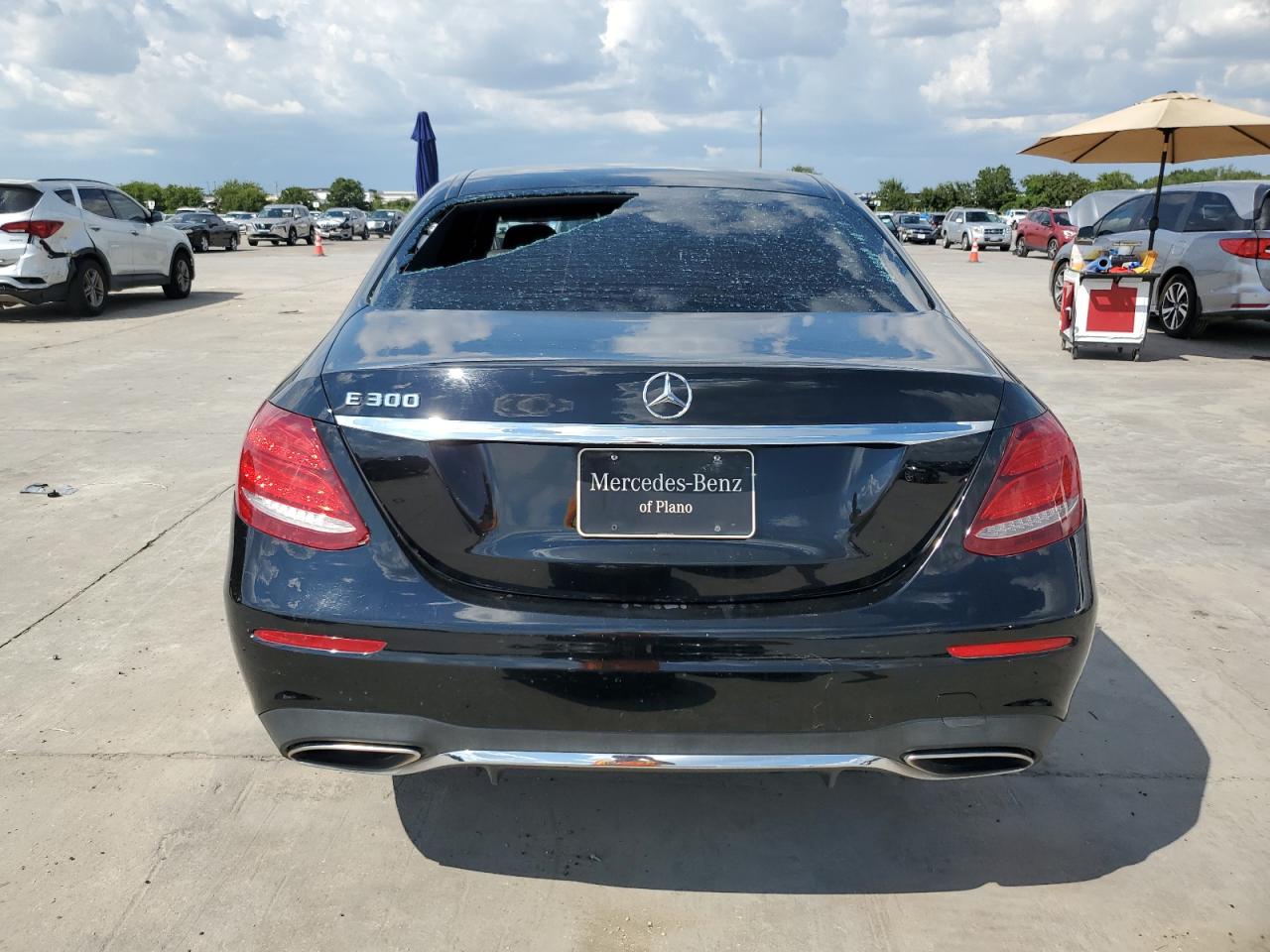 2017 Mercedes-Benz E 300 VIN: WDDZF4JB3HA235419 Lot: 69709844