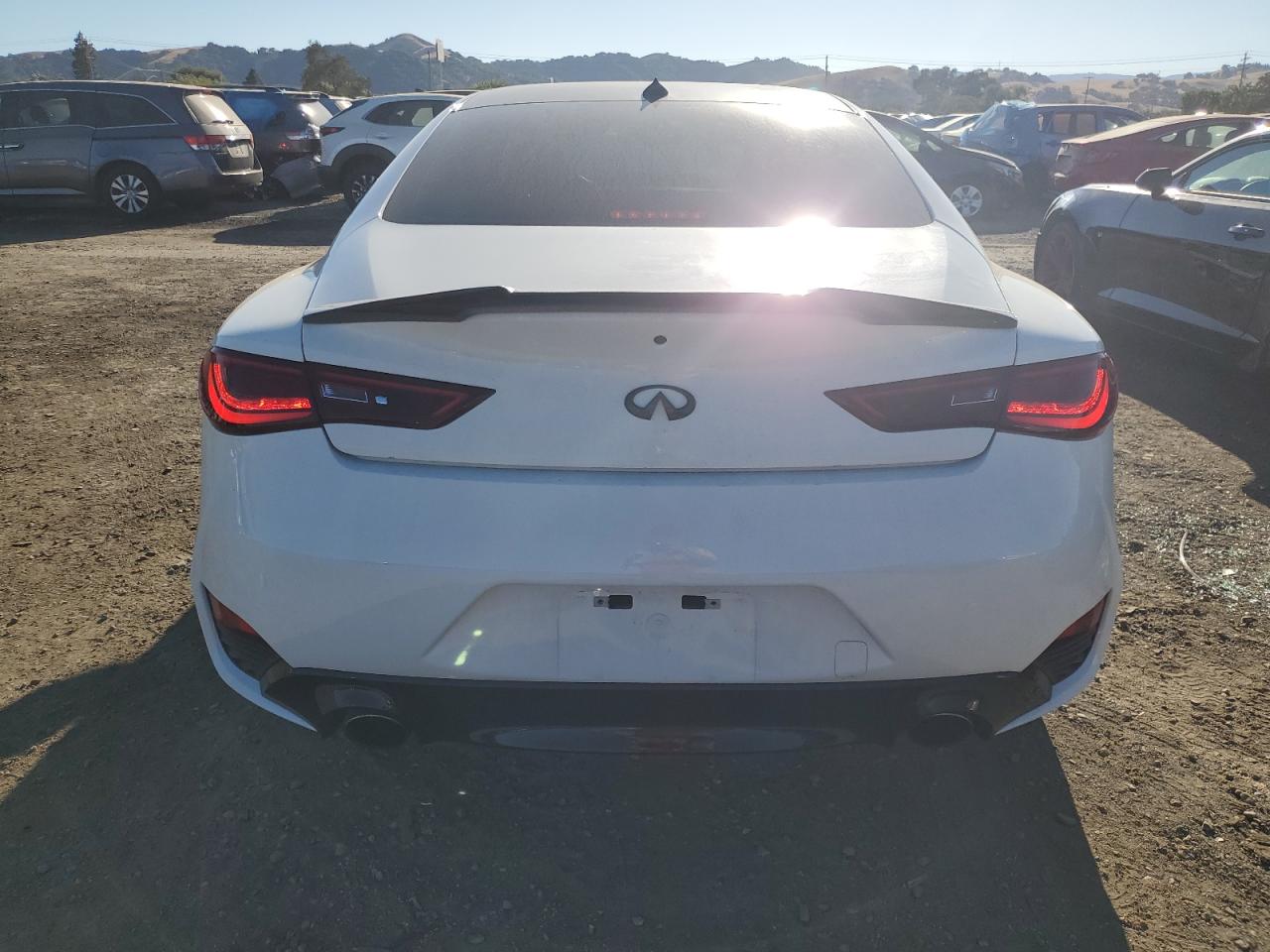 JN1CV7EK3HM110274 2017 Infiniti Q60 Base