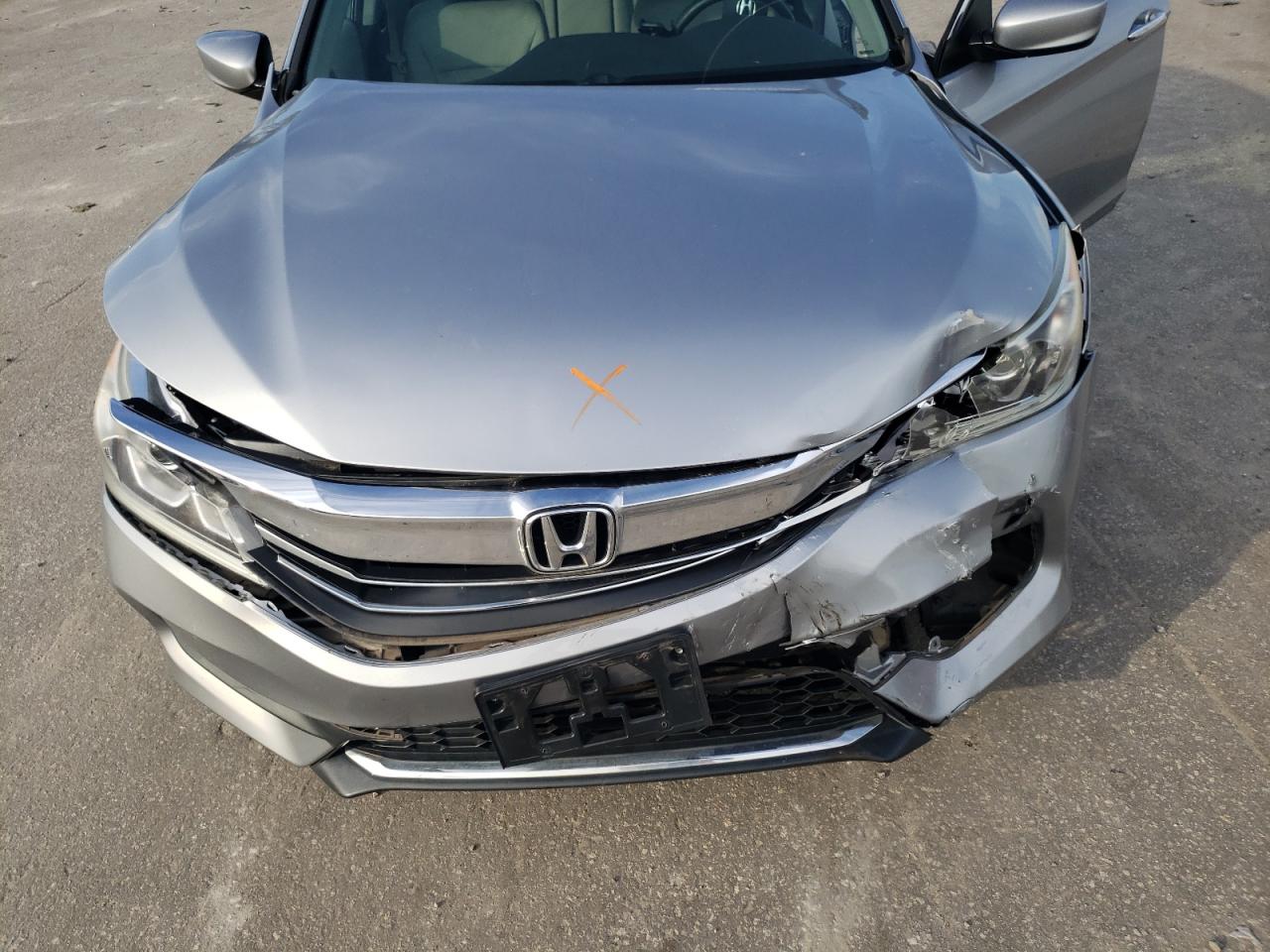 1HGCR2F32HA302932 2017 Honda Accord Lx