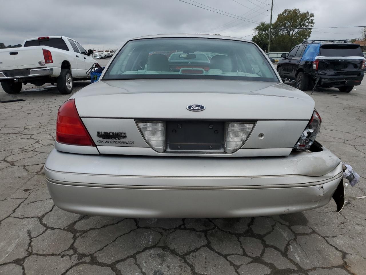 2FAHP74W74X110255 2004 Ford Crown Victoria Lx